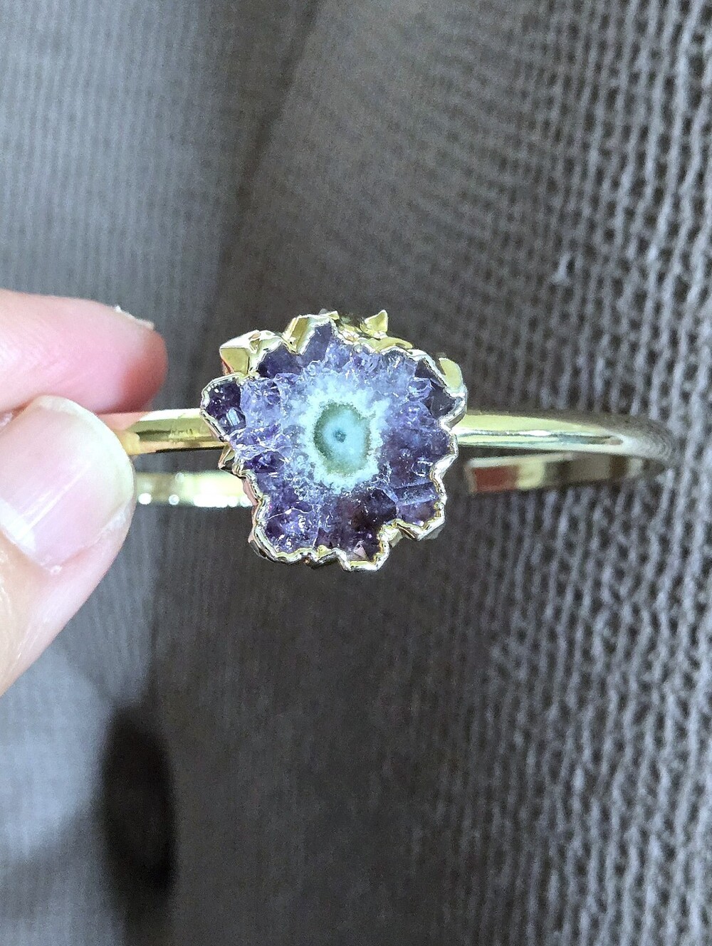 Amethyst💜 Stalactite Thin Gold💛 Cuff Style Bracelet - NWOT